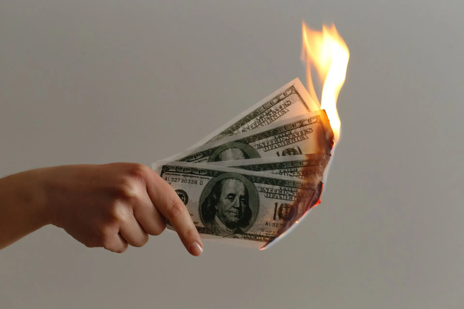 Stop wasting money on these 15 every day things!
