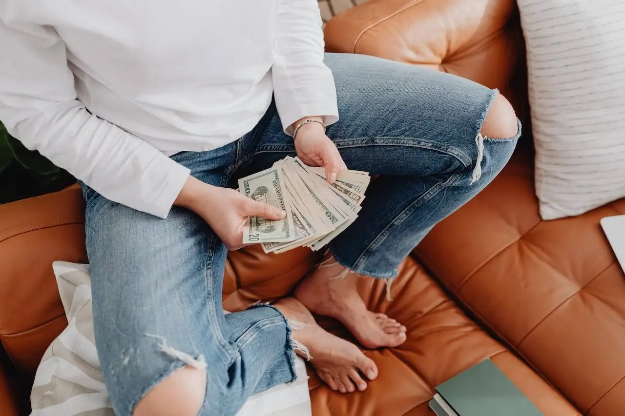 Setting money boundaries with family can be tricky.